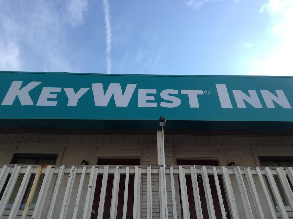 Key West Inn - Hobart Merrillville Exteriör bild